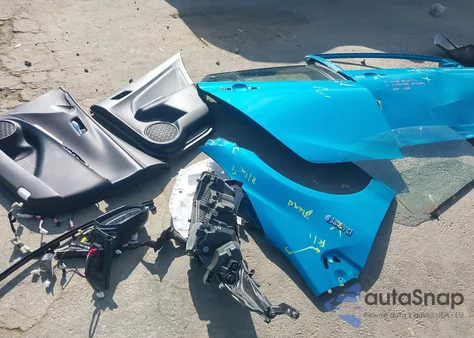 2021 Toyota Prius Prime Le from USA, damaged, VIN JTDKAMFPXM3176396